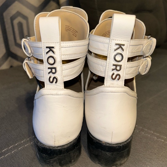 White michael kors boots - Picture 2 of 9